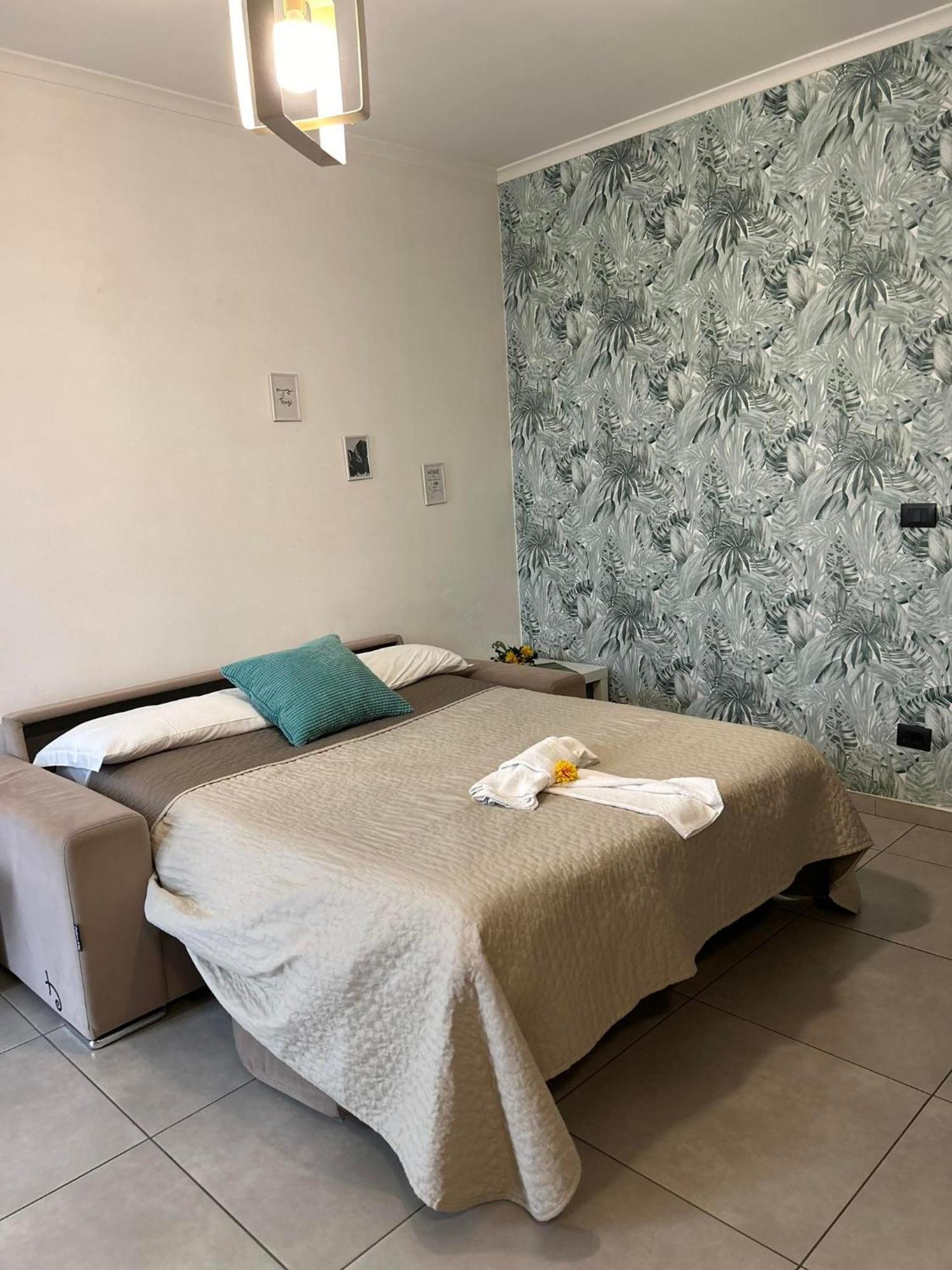 Raggio Di Sole Aparthotel San Cesareo Luaran gambar